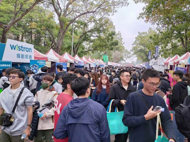 通發-圖1.暑期尋職開跑，雲嘉南分署接力辦理40場徵才活動，力促青年就業