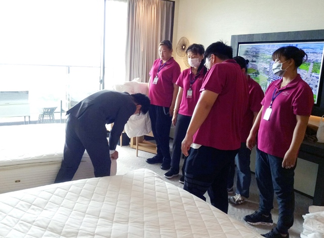 通傳照1_勞動部雲嘉南分署開辦「旅宿房務人員訓練班」，訓後保證就業，還有就業獎勵金可以領，歡迎民眾報名。(雲嘉南分署資料照片)。