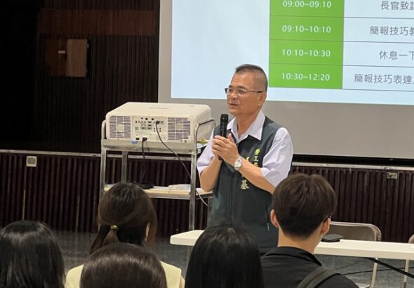 勞工局王鑫基局長致詞勉勵