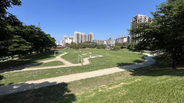 圖說1寶業里滯洪池排空及三民區德山街抽水站測試運轉