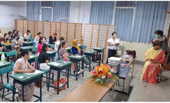 移民署安排多元互動內容，體驗快剪課程